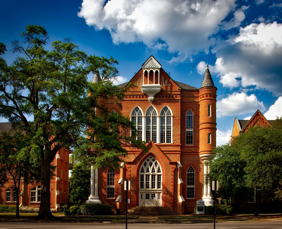 8 Signs You Could Only Be At A Southern School