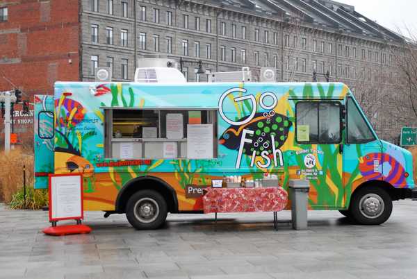 11 Everyday Thoughts Every Food Truck Worker Has