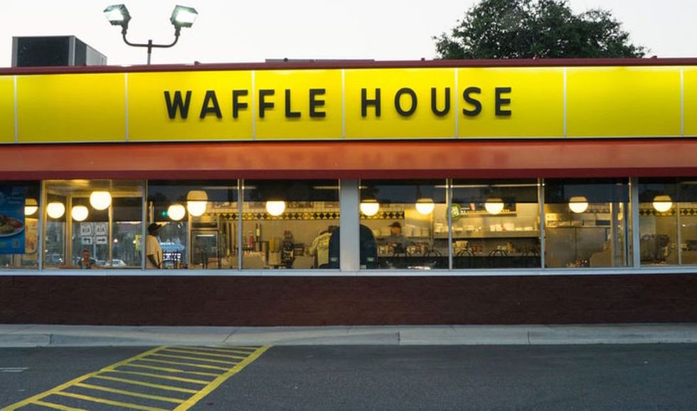 What It Is Really Like To Work At Waffle House The Odyssey Online
