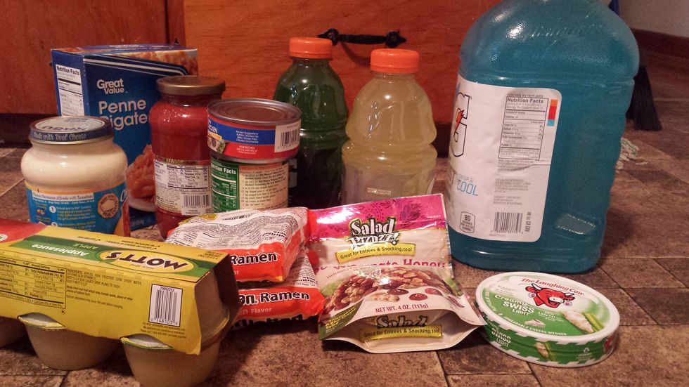 3 Easy Ways To Buy Healthy Food On A College Student's Budget