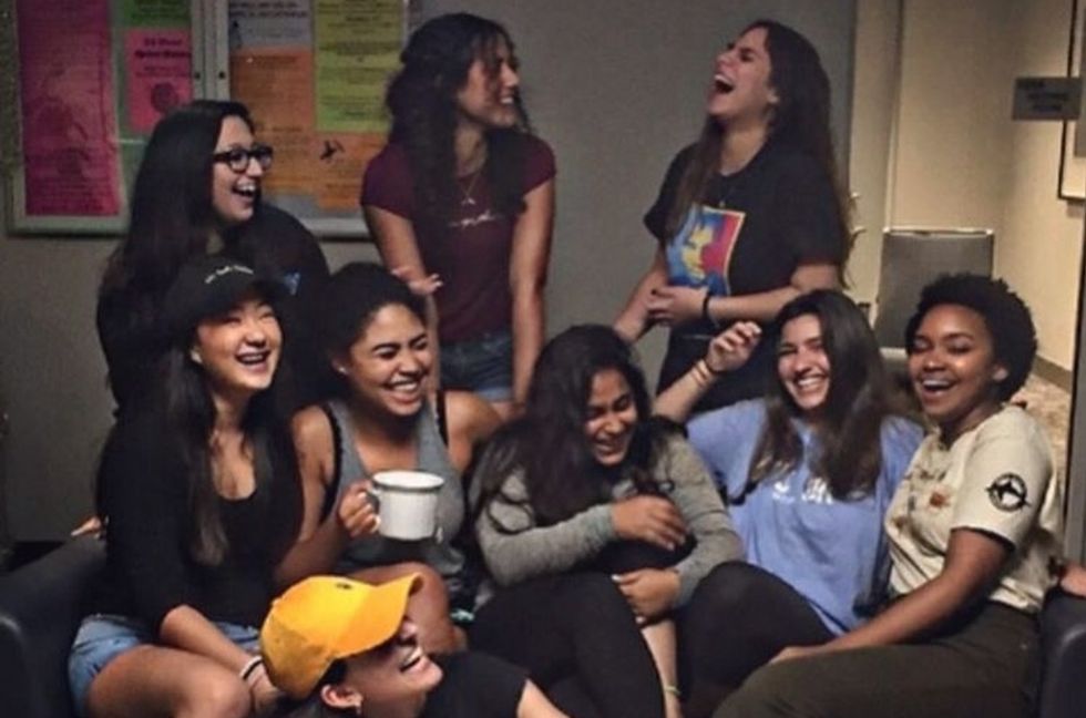 8 Admittedly Obnoxious Reasons Every College Girl Needs A 'Squad'