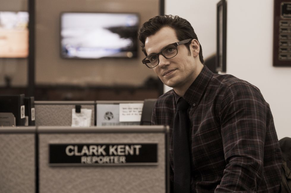 5 Reasons Why No One Knows Clark Kent Is Superman