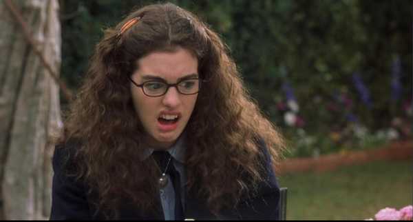 14 Everyday Struggles Only People With Curly Hair Can Understand