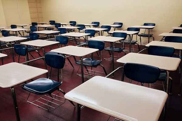 5 Reasons Why School Just Needs To Start Back Up Already