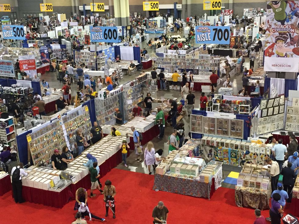 Heartwarming Sights You're Guaranteed To See At Every Con