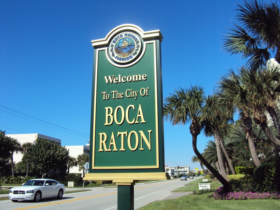 20 Signs You Grew Up In Boca Raton, Florida