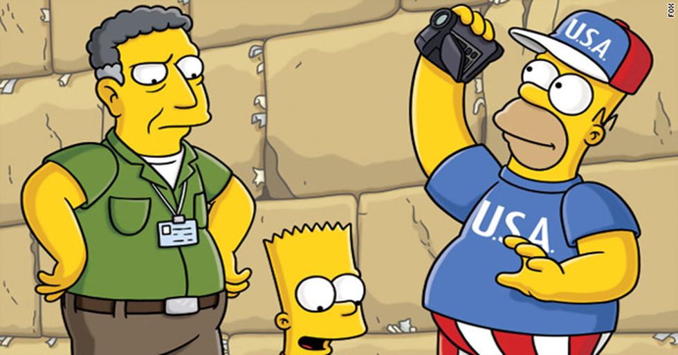 10 Thoughts People Have Who Live In A Tourist Town, As Told By 'The Simpsons'