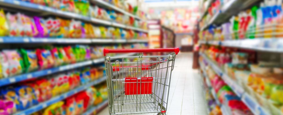 6 Things You Need To Be Doing To Save Money At The Grocery Store