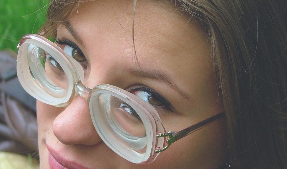 10 Problems Only People With Horrible Eyesight Understand