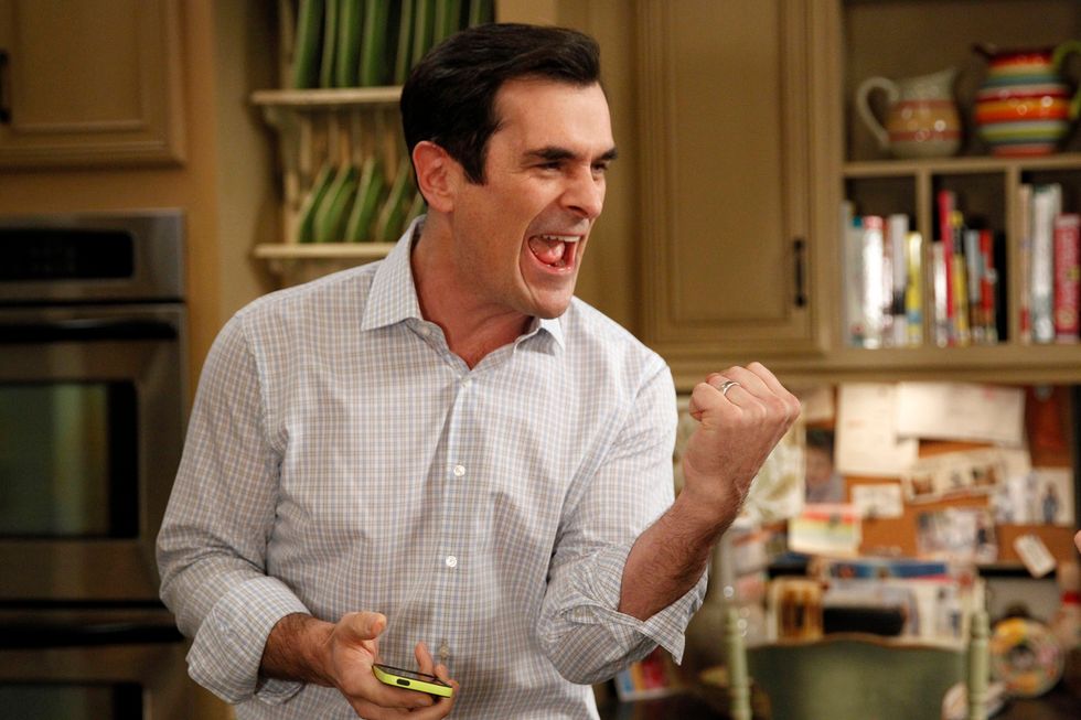 8 Signs Your Dad Is Your Best Friend As Told By Phil Dunphy