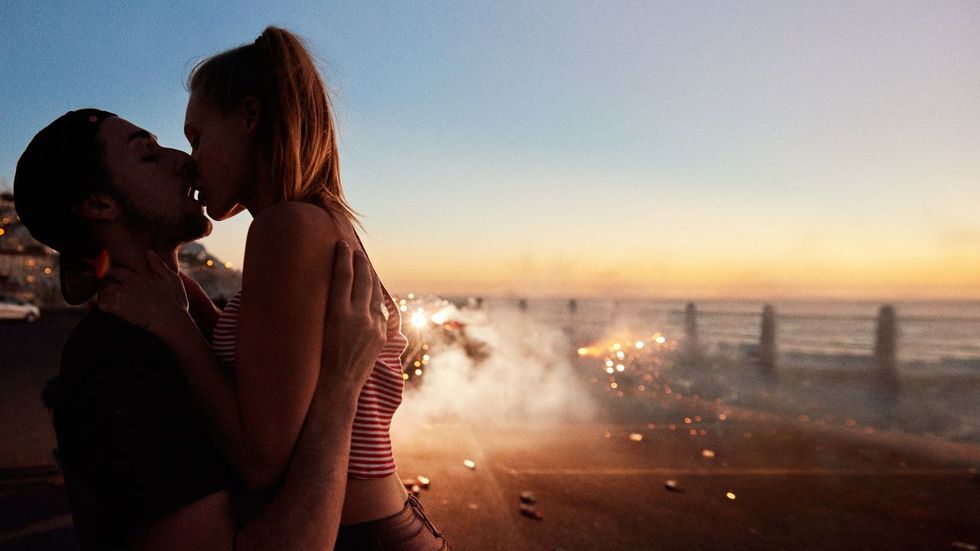 To The Incoming College Freshman Clinging Onto A High School Relationship