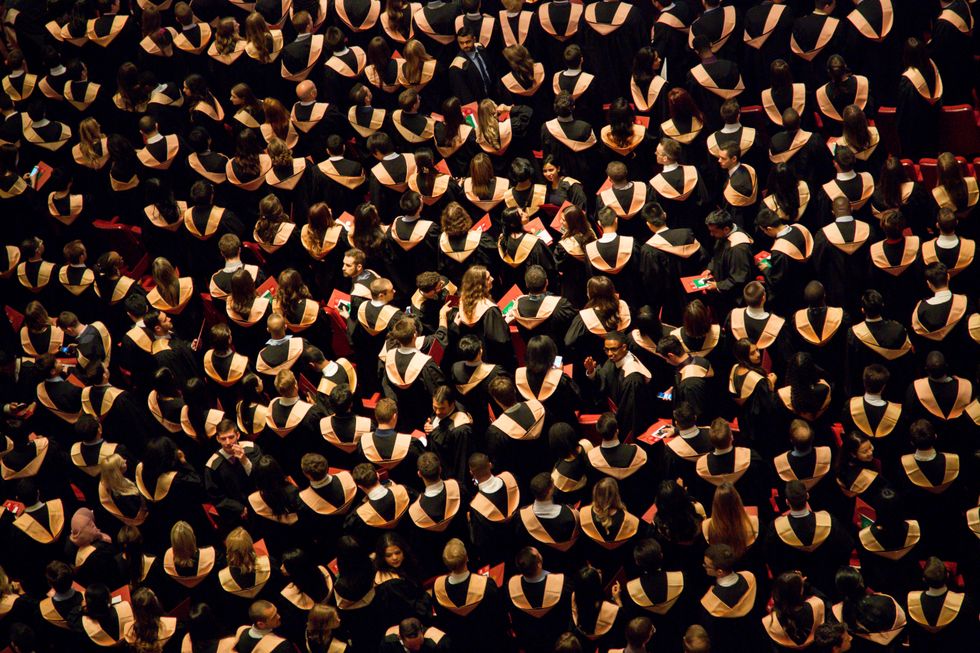 16 Terrible Things About Being A Recent College Graduate