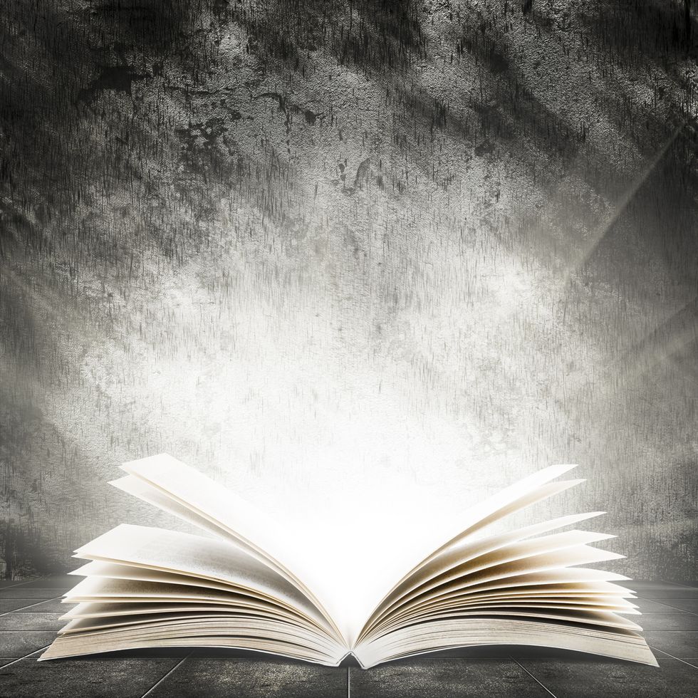 Ten Reasons Why I Love Reading Books!