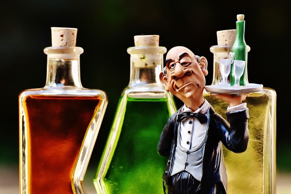 20 Types Of People Servers Hate Serving