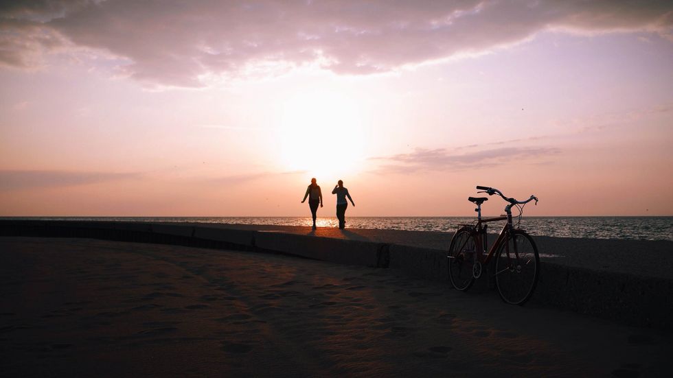 Girls: We Aren't Treating Our Boyfriends Like Kings