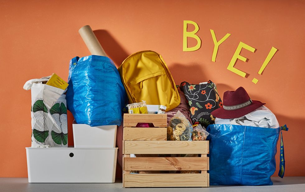 15 Thoughts You Have While Moving Out