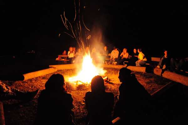 15 Songs To Revive Your Summer Playlist