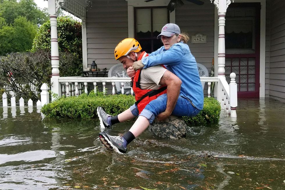 3 Times Hurricane Harvey Proved There ARE Still Good People In The World