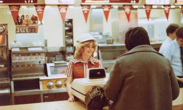 17 Struggles You Get Served Working In Food Service