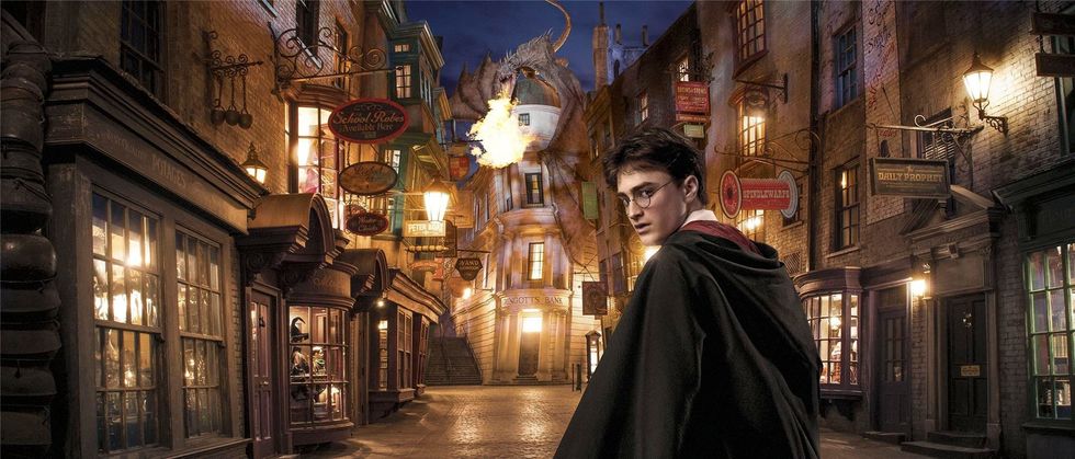 A Harry Potter Fan's First Trip To Universal Studios