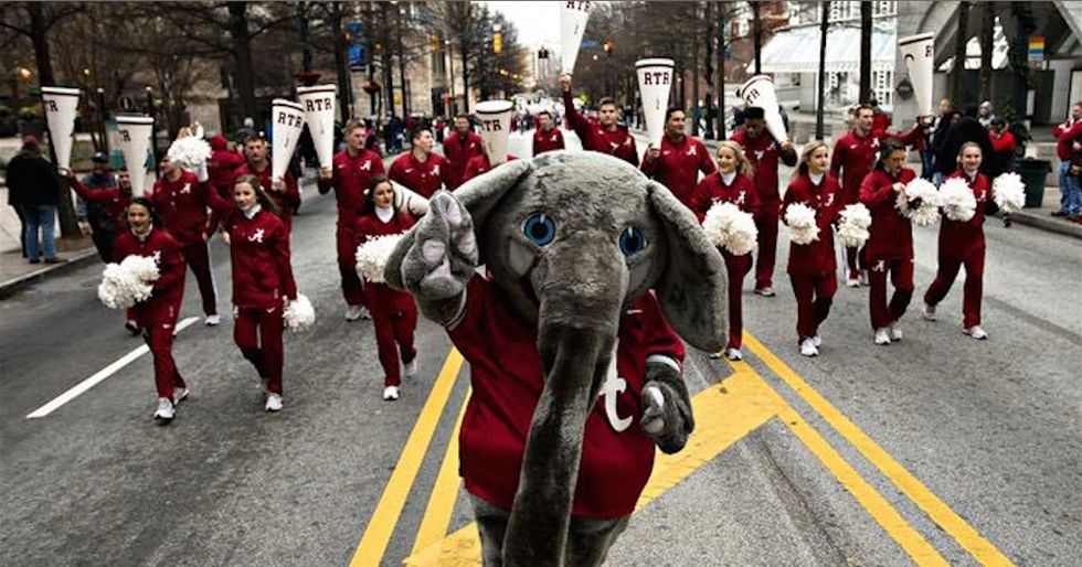 The 8 Types Of College Pedestrians We Love And Hate
