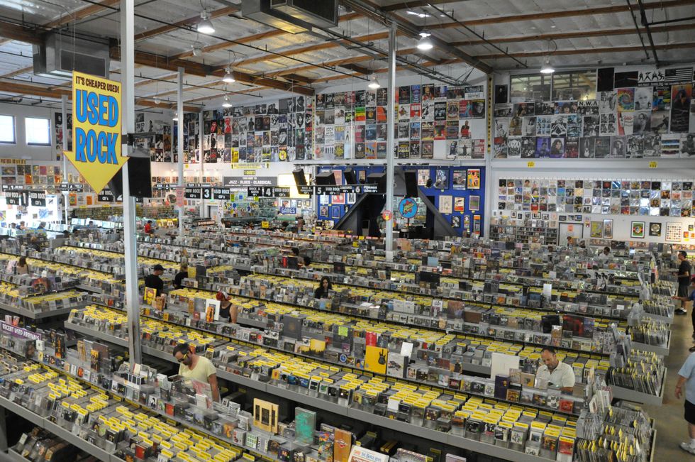 3 Things I Just Found Out About (and Love), Volume 2