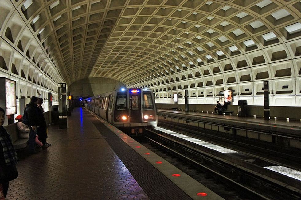 5 Ways To Survive The DC Metro