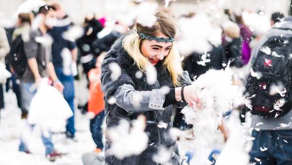 11 Struggles All Extroverts Know All Too Well