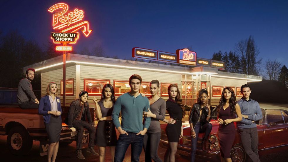 8 Reasons To Tune In To The CW's "Riverdale"