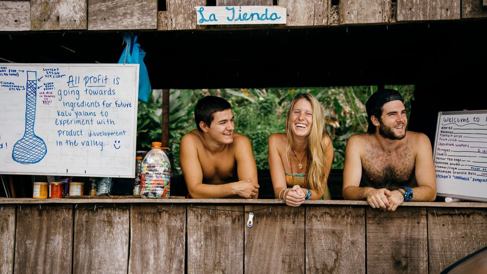 11 Reasons Why Viceland's 'Jungletown' Is Everything Wrong With White Hippie Culture