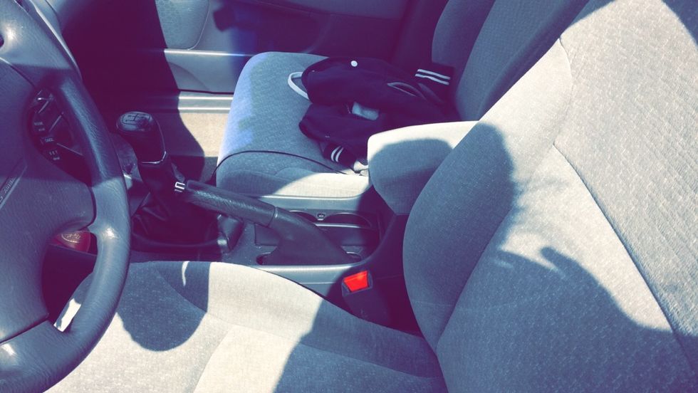 5 Reasons To Drive Stick Shift