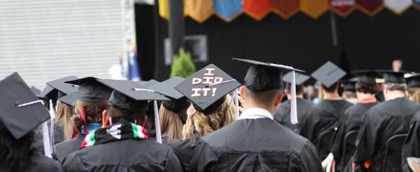 13 Reasons Why Graduating High School Early Was My Best Decision