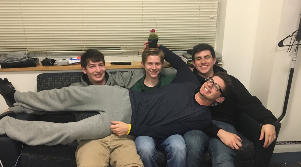 7 Traits Commonly Found In Every Great College Roommate