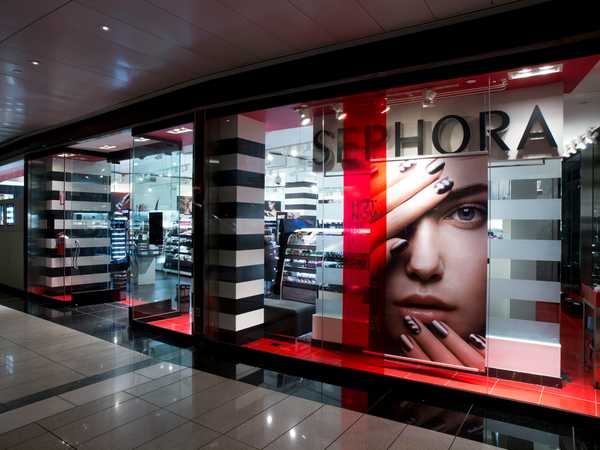 The 10 Stages Of Shopping At Sephora