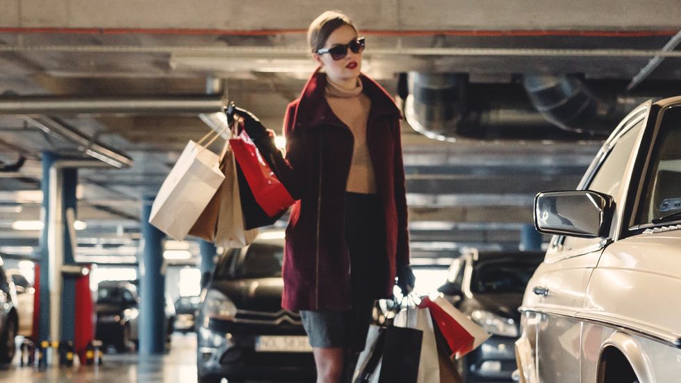 10 Things Only Shopaholics Understand