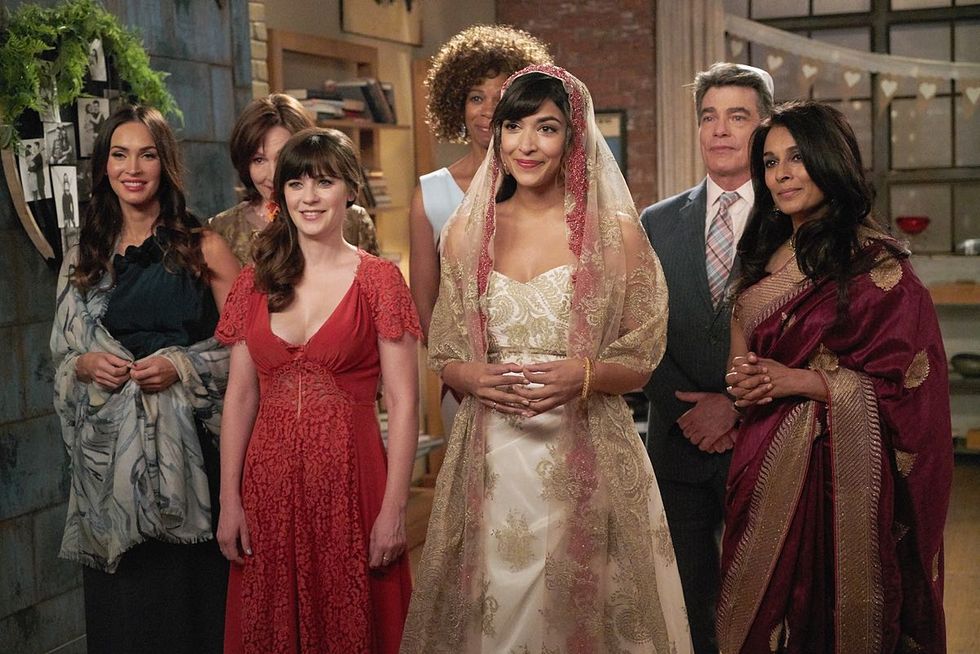 8 Signs You're A Long Distance Bridesmaid As Told By 'New Girl'
