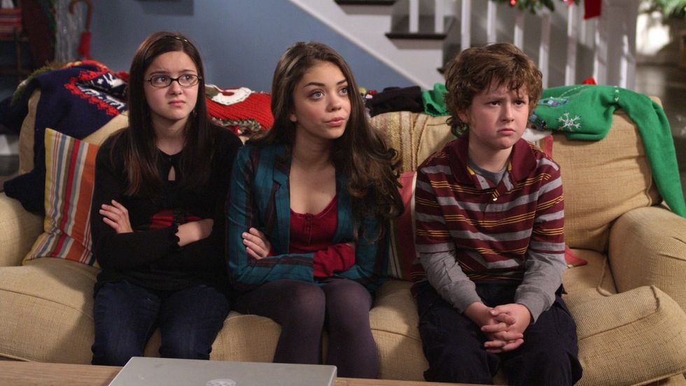 9 Signs You're The Oldest Sibling