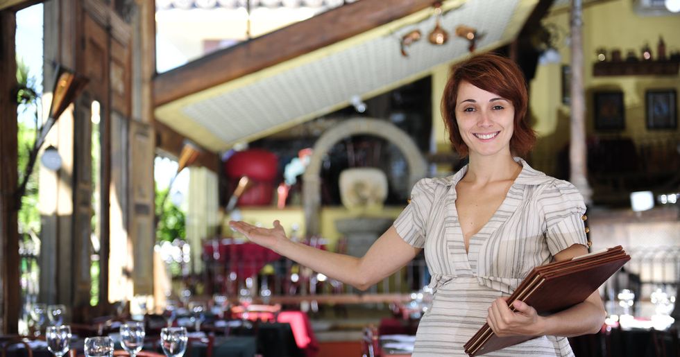 5 Things You Need To Know Before Becoming A Restaurant Hostess