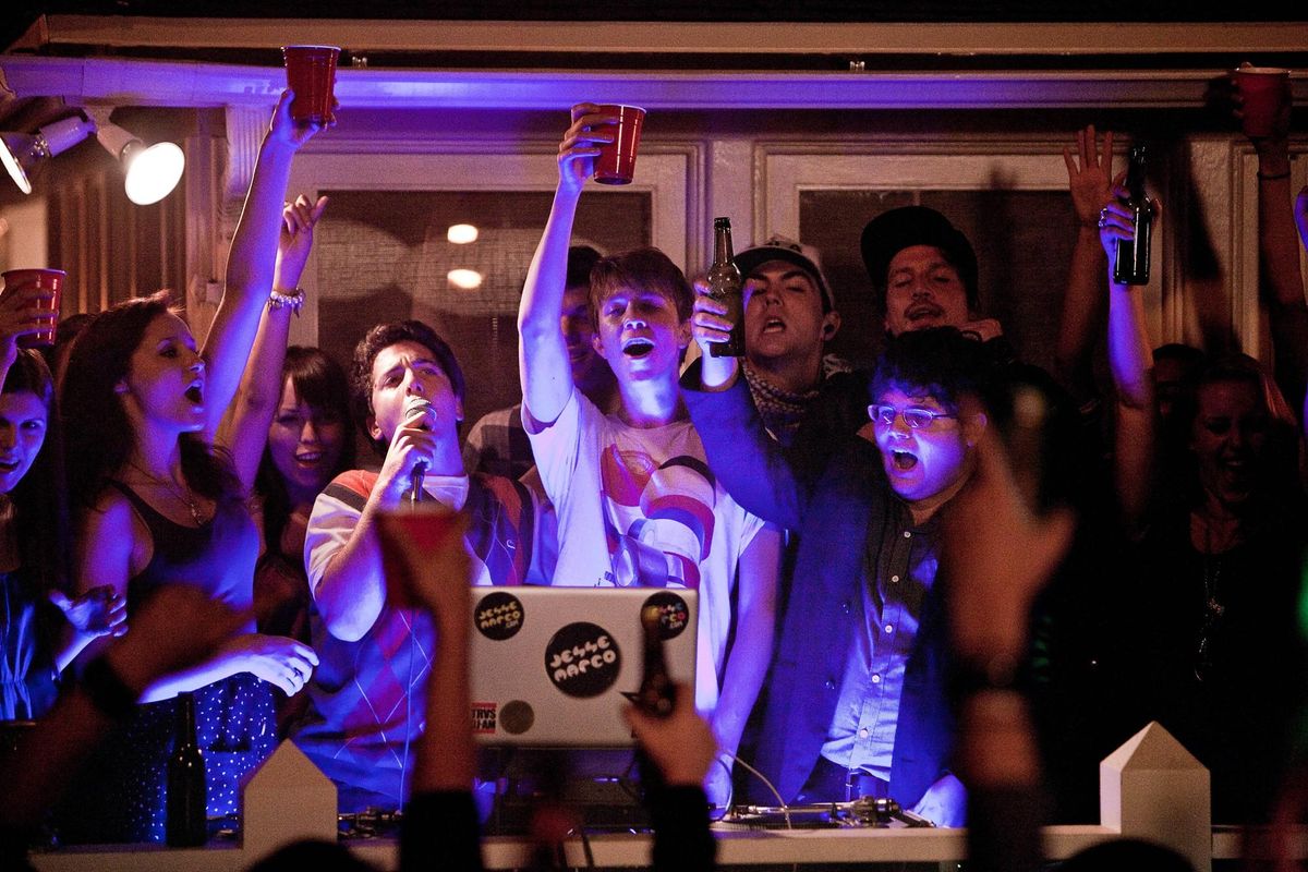 20 Songs You’ve Definitely Heard At A Frat Party