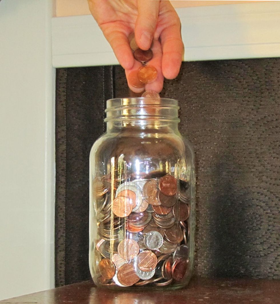 4 Simple Ways for Students To Save Money
