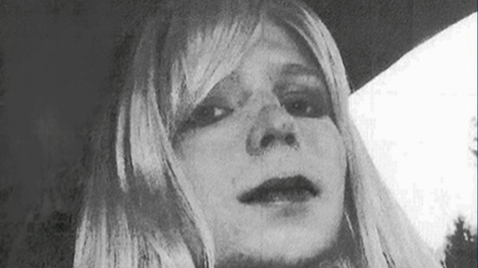 Chelsea Manning Does Not Deserve Military Health Benefits, Are You Serious?