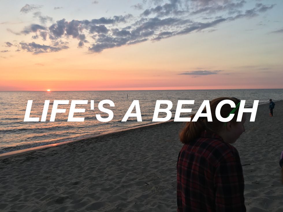 LIFE'S A BEACH