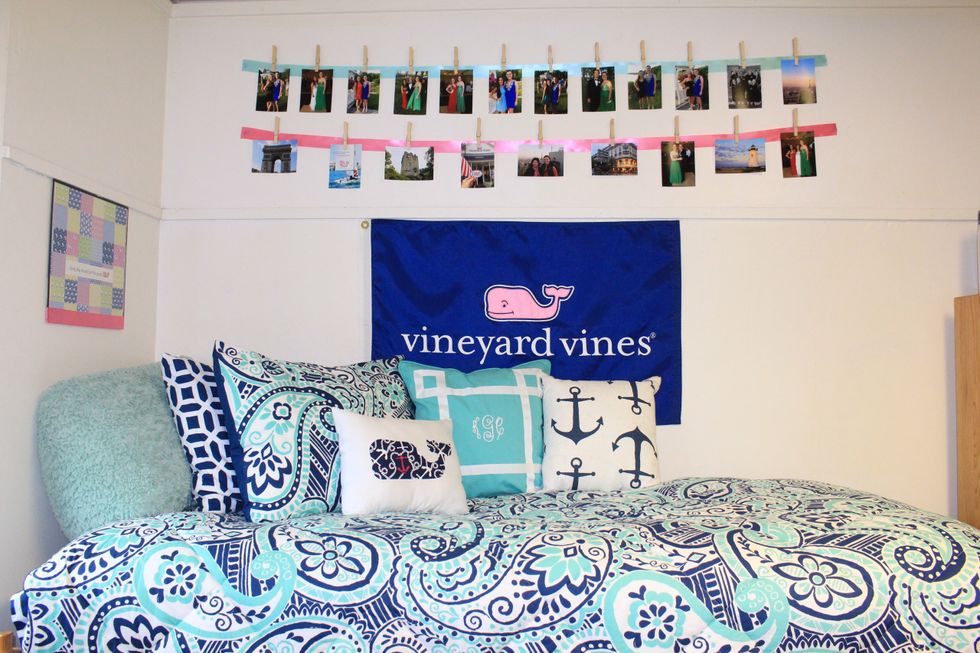 The 9 Struggles Of Packing Up Your College Dorm Room