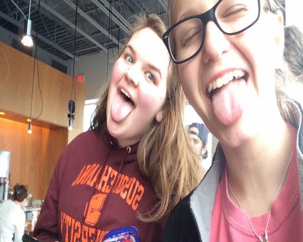 The One Where She Thanks Her Roommate