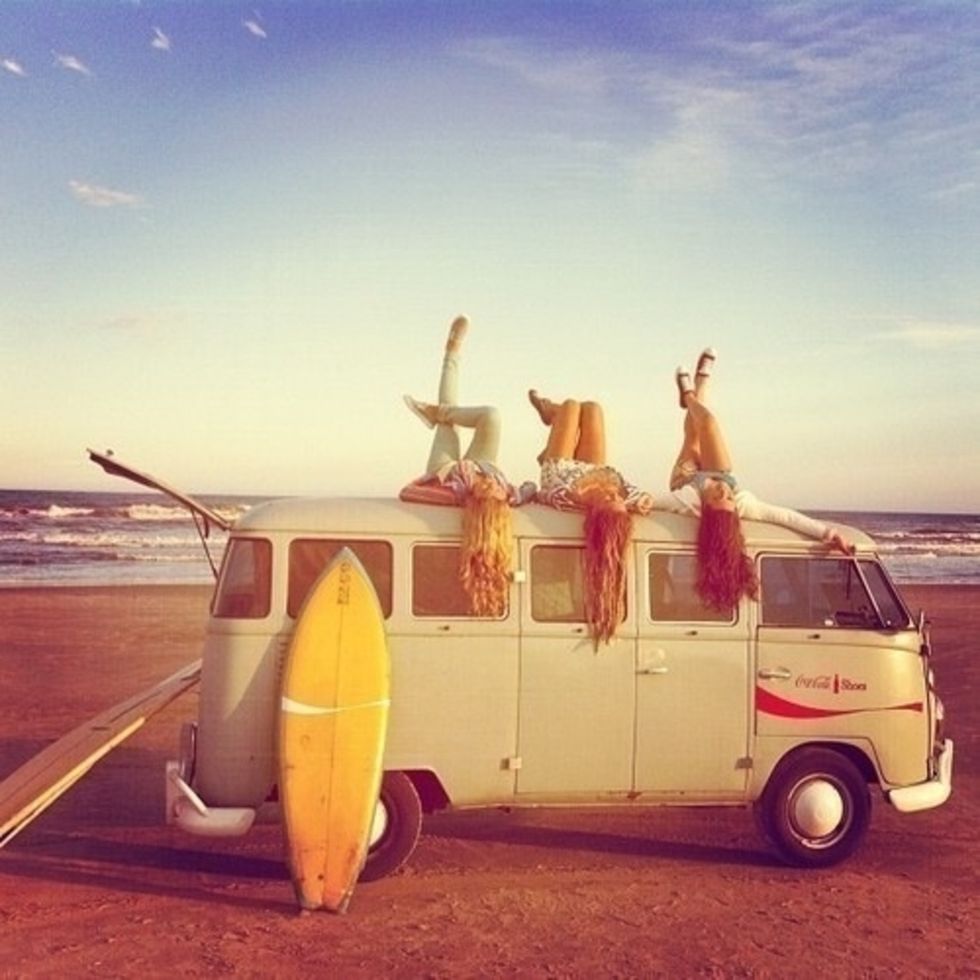 12 Things Every Girl In The Early 2000s Had During Summertime