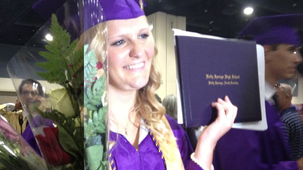 I'm Not Graduating College With All Of My Friends, And That's OK