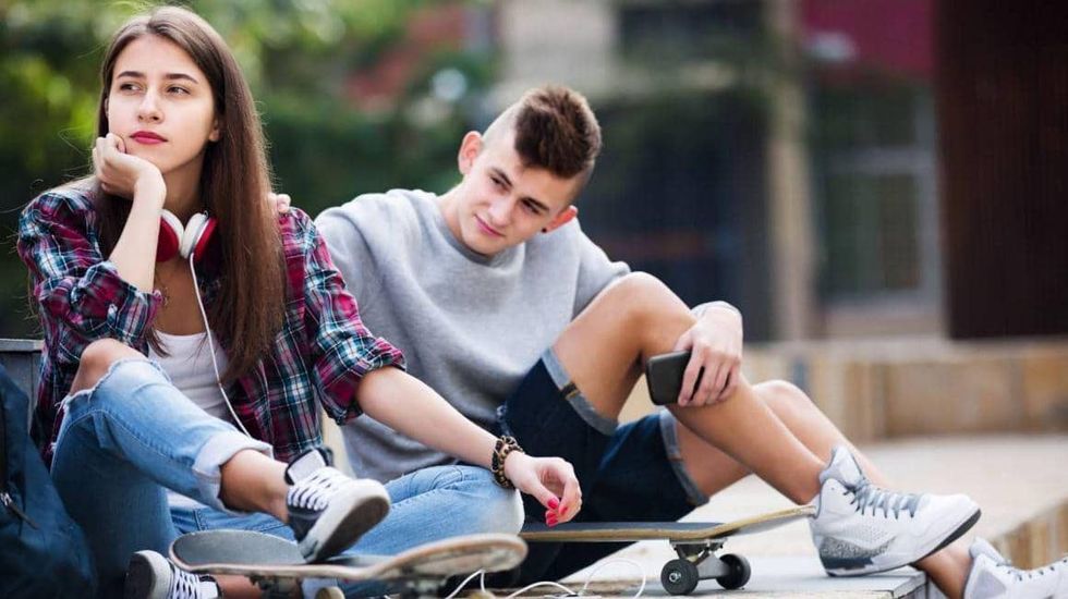 5 Ways To Tell That She Isn't That Into You