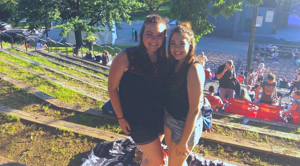 7 Struggles Of Being The Girl Who Is 'Not Skinny' But Also 'Not Fat'