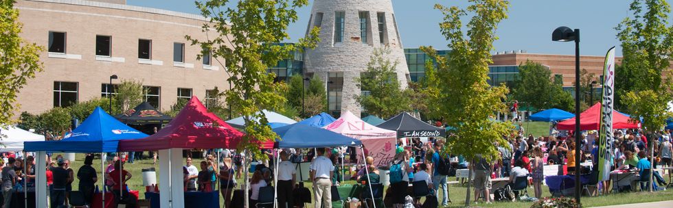 7 Ways To Get Involved On Your Campus This Semester