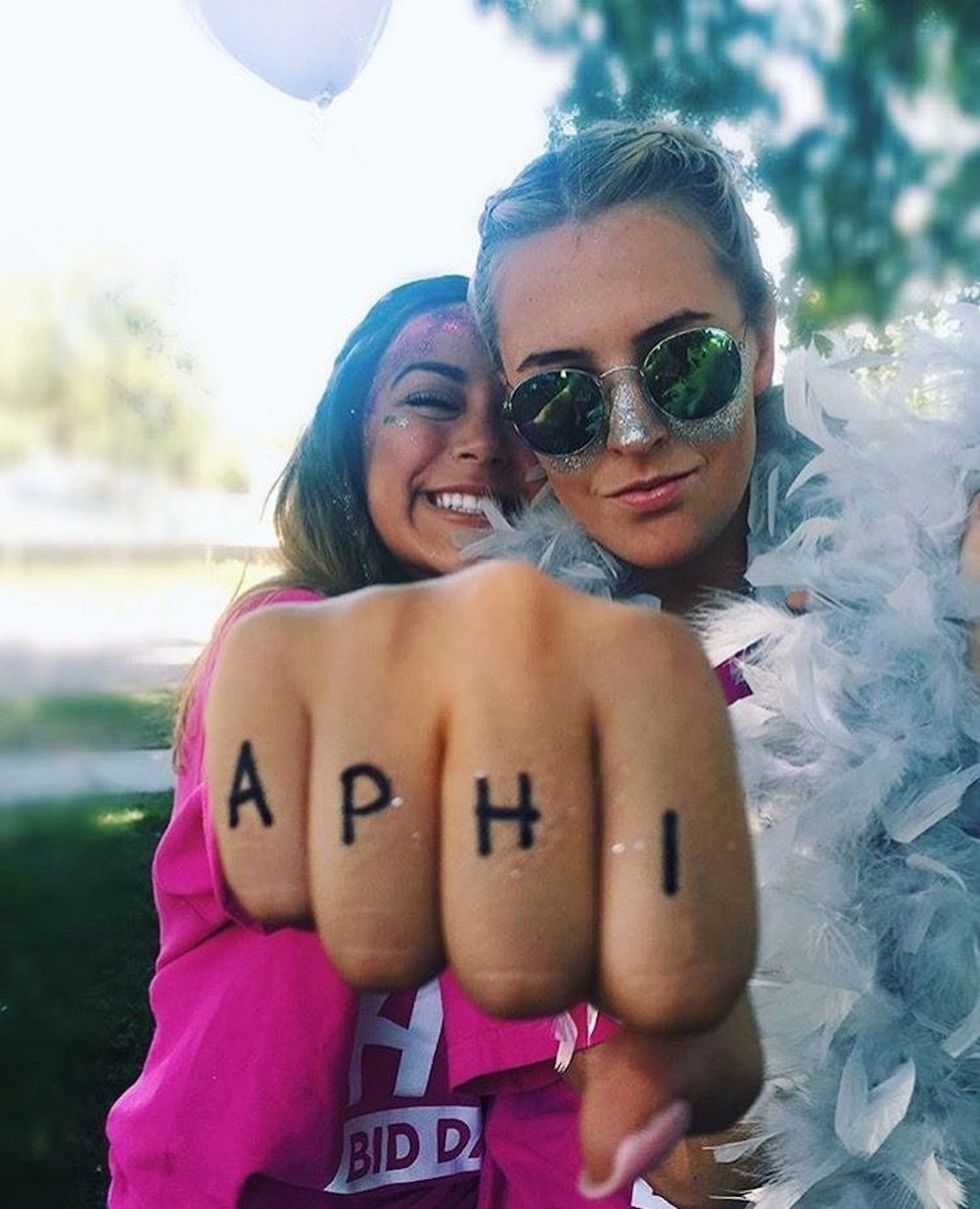 10 Signs You're An Alpha Phi